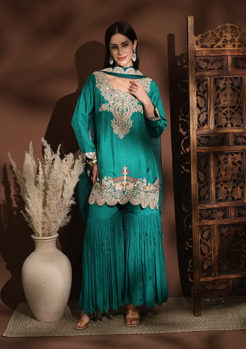 Nayaab Heritage Hand-Woven Banarasi Saree